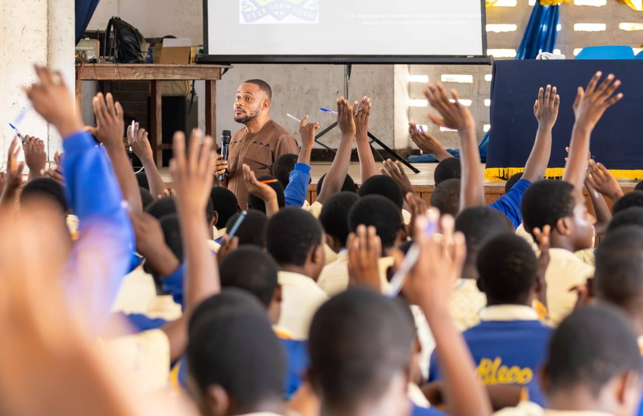 645212905 1574690874662061 2112967193813226804 n